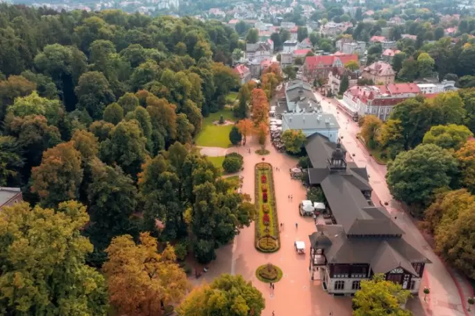 Wyższa Szkoła Biznesu i Nauk o Zdrowiu w Łodzi - Filia w Szczawnie-Zdroju